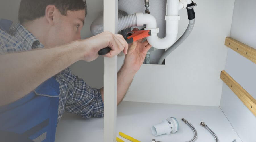 Professional Tankless Water Heater Installation in Quincy, IL